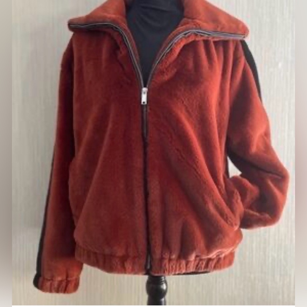 NWOT DKNY Rust and Black Faux Fur Teddy Jacket XL